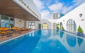 Golden Lotus Hotel